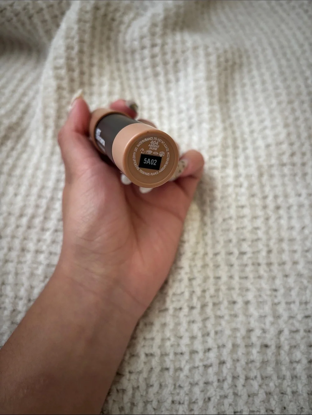 Makeup forever crayon multi-use stick